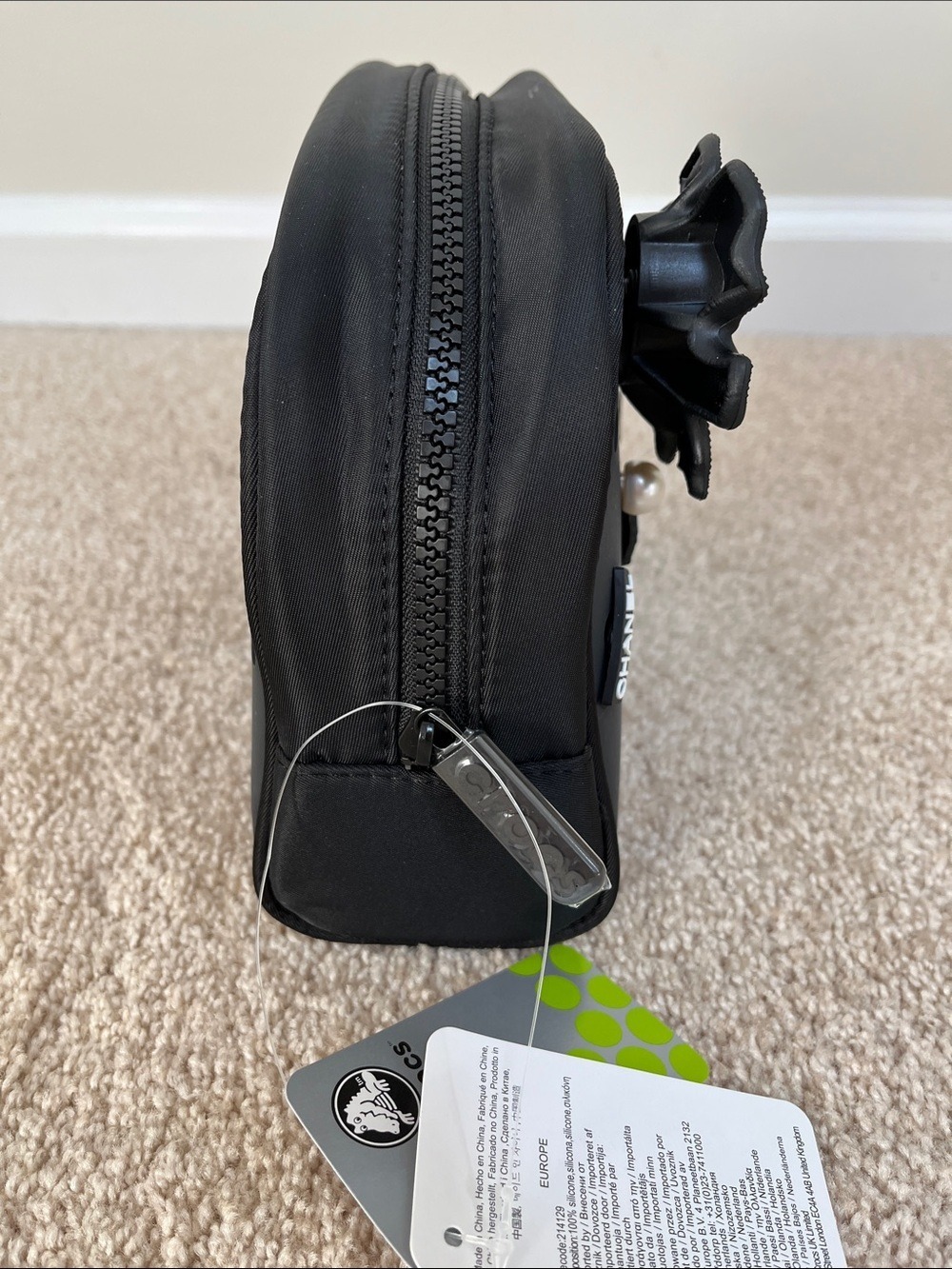 CROCS cosmetic bag - Picture 12 of 13